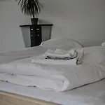 Im Herzen Von Couette-café 3*