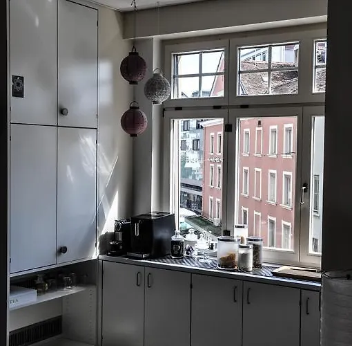 Im Herzen Von Bed & Breakfast Biel