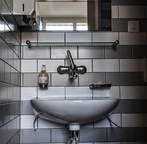 Bed & Breakfast Im Herzen Von Biel